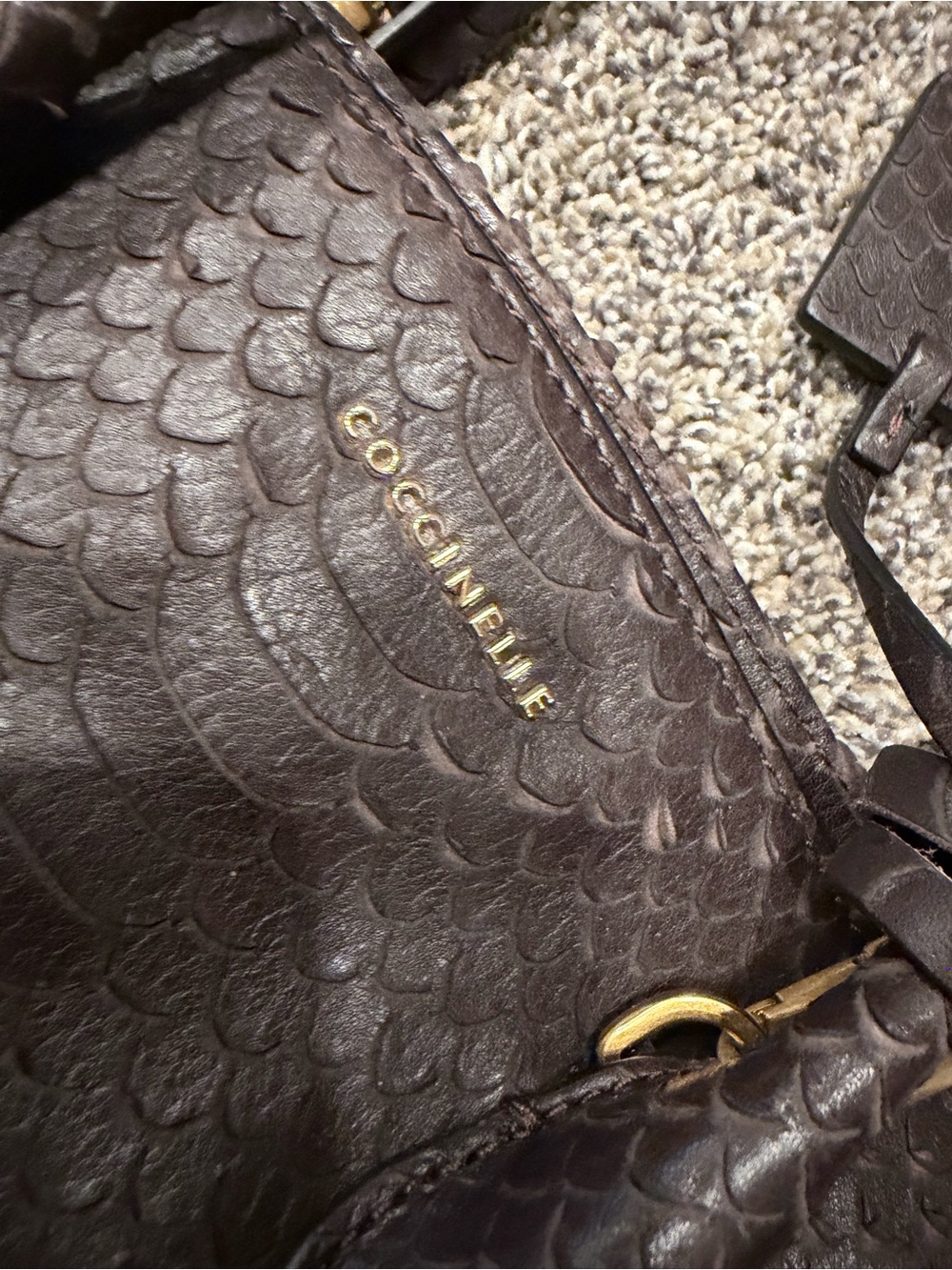 coccinelle Snakeskin-embossed leather shoulder bag EUC - Picture 2 of 8